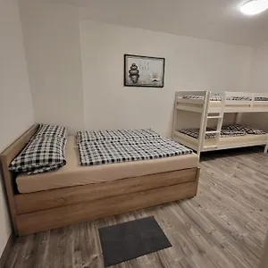 Schone Im Stadtzentrum. Apartment Fürth